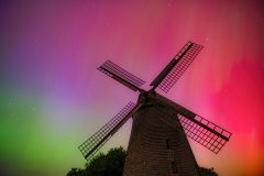 Polarlichter über der Windmühle Bavenhausen © Hans-Jürgen Schalski